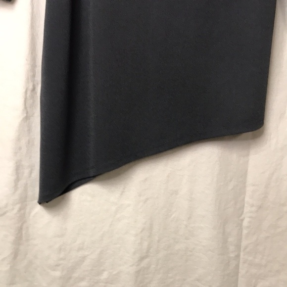 Susan Graver Women’s Tunic Top Gray Size L Asymmetric hem EUC - Picture 4 of 13
